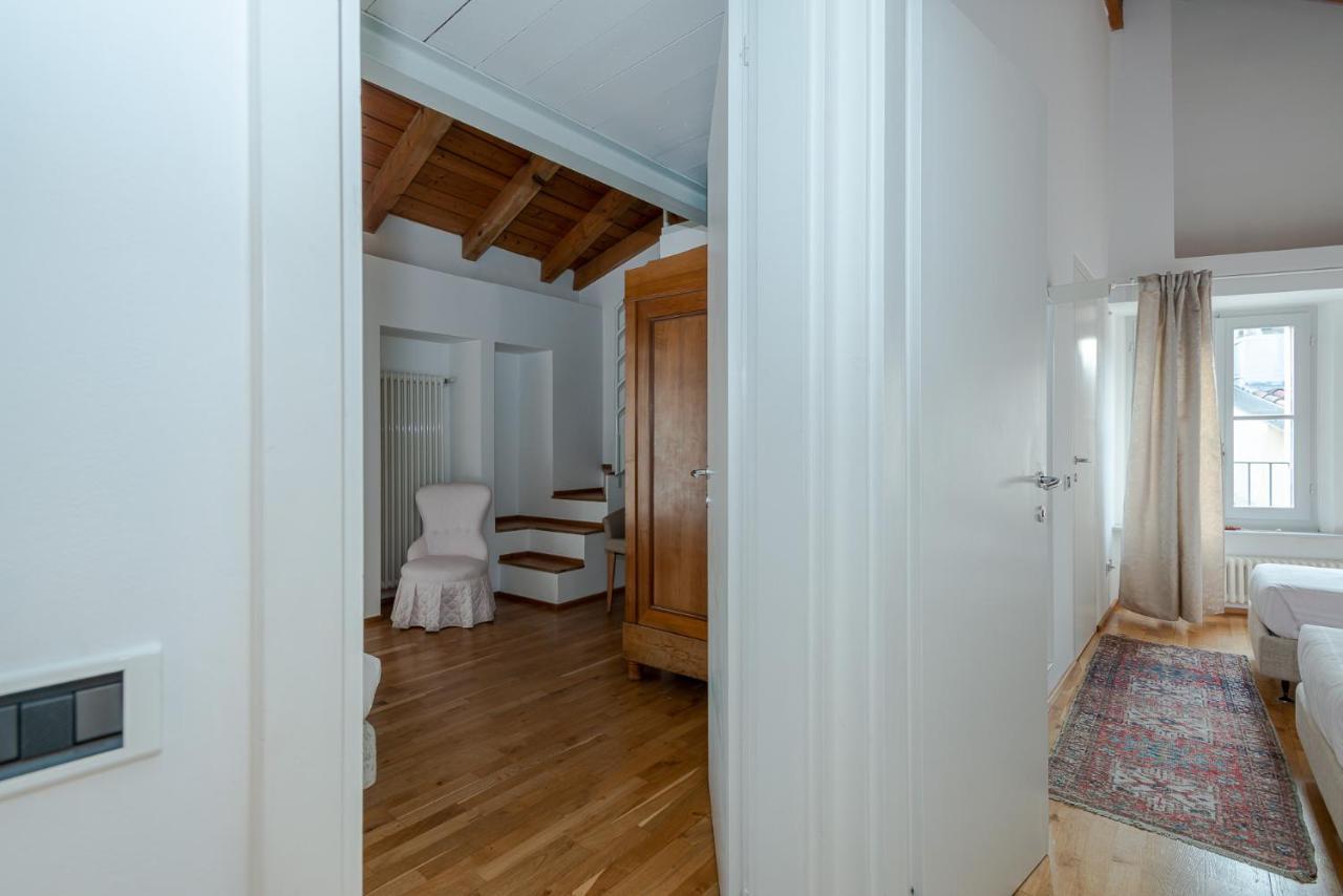 A Casa Nuccia Mansarda Como Exterior foto